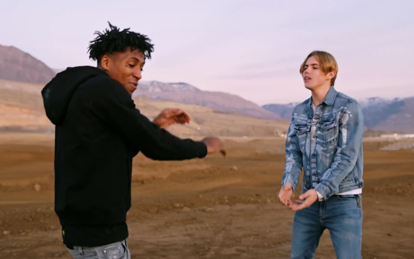 【mv首播】the kid laroi - tragic ft.