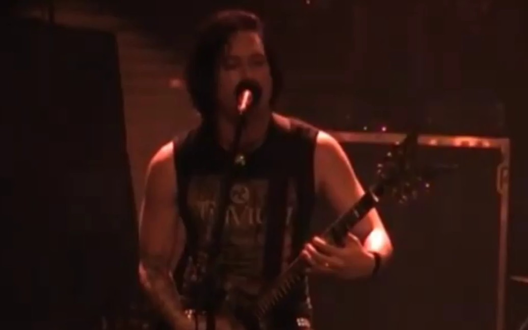 [图]Trivium--Declaration(live at 2005)