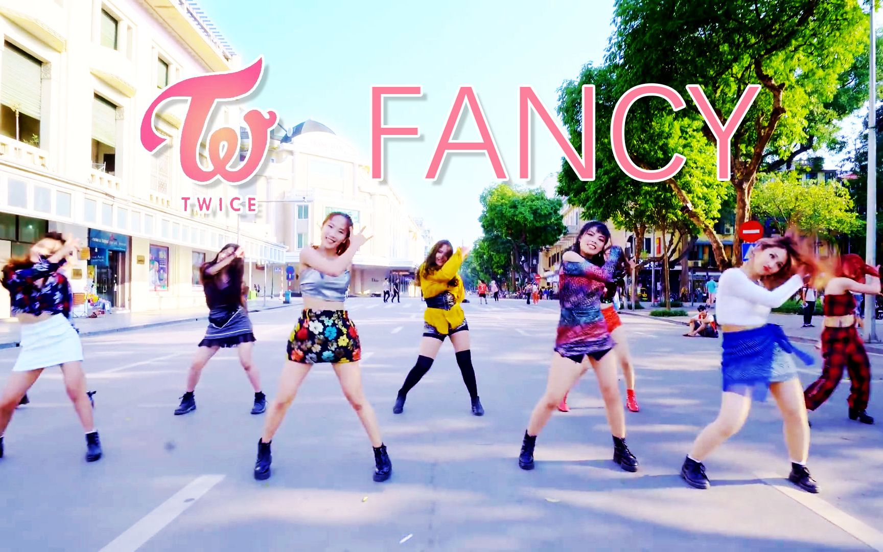 [图]【TWICE】越南舞团跳 FANCY，妹子们跳得相当不错啊，视频末尾有好玩的花絮，很 High 啊大家……