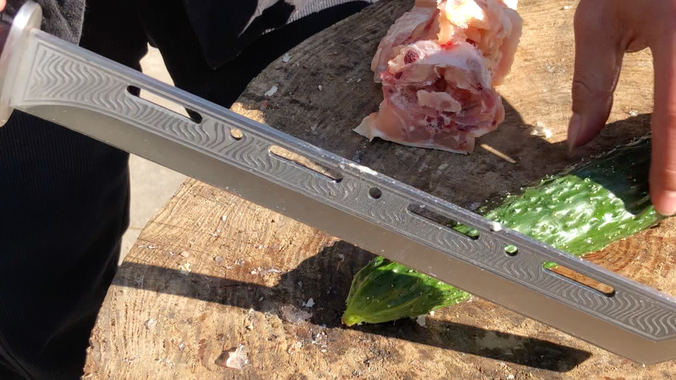 龙泉手工砍骨刀