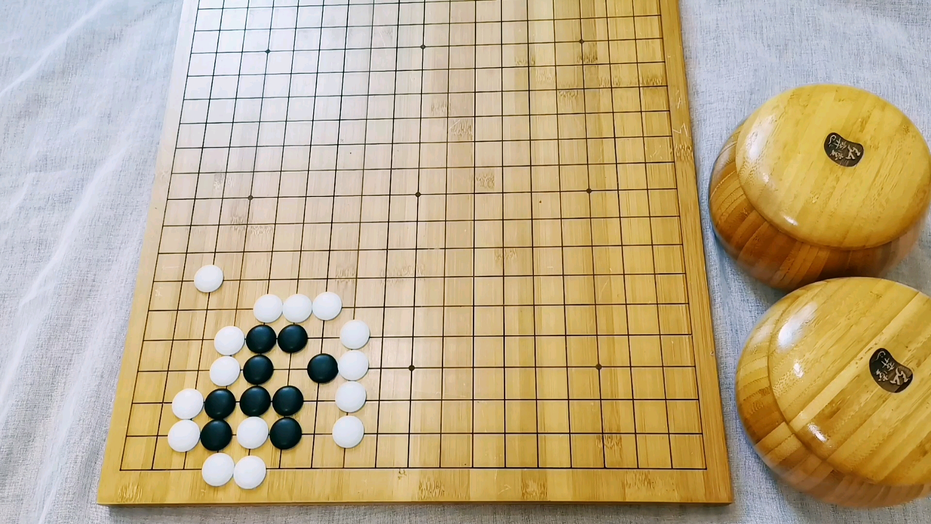 [图]有趣的围棋～寒灰自暖（玄玄棋经）