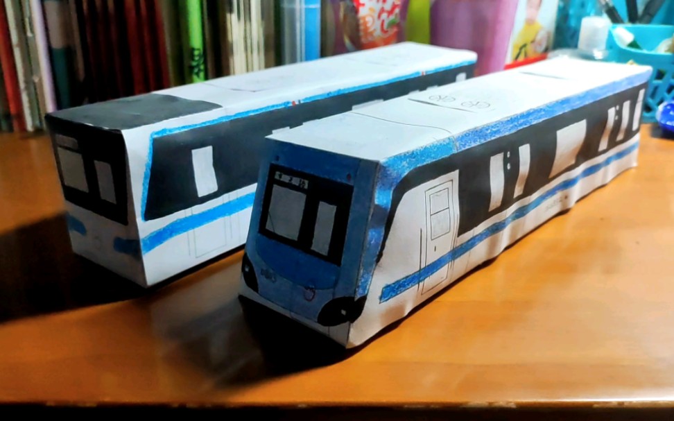 上海地铁8号线列车纸模q版