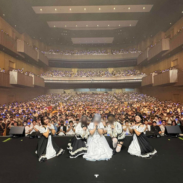 Vlog】藍月なくる2nd Live「鏡像崇拝」_哔哩哔哩_bilibili