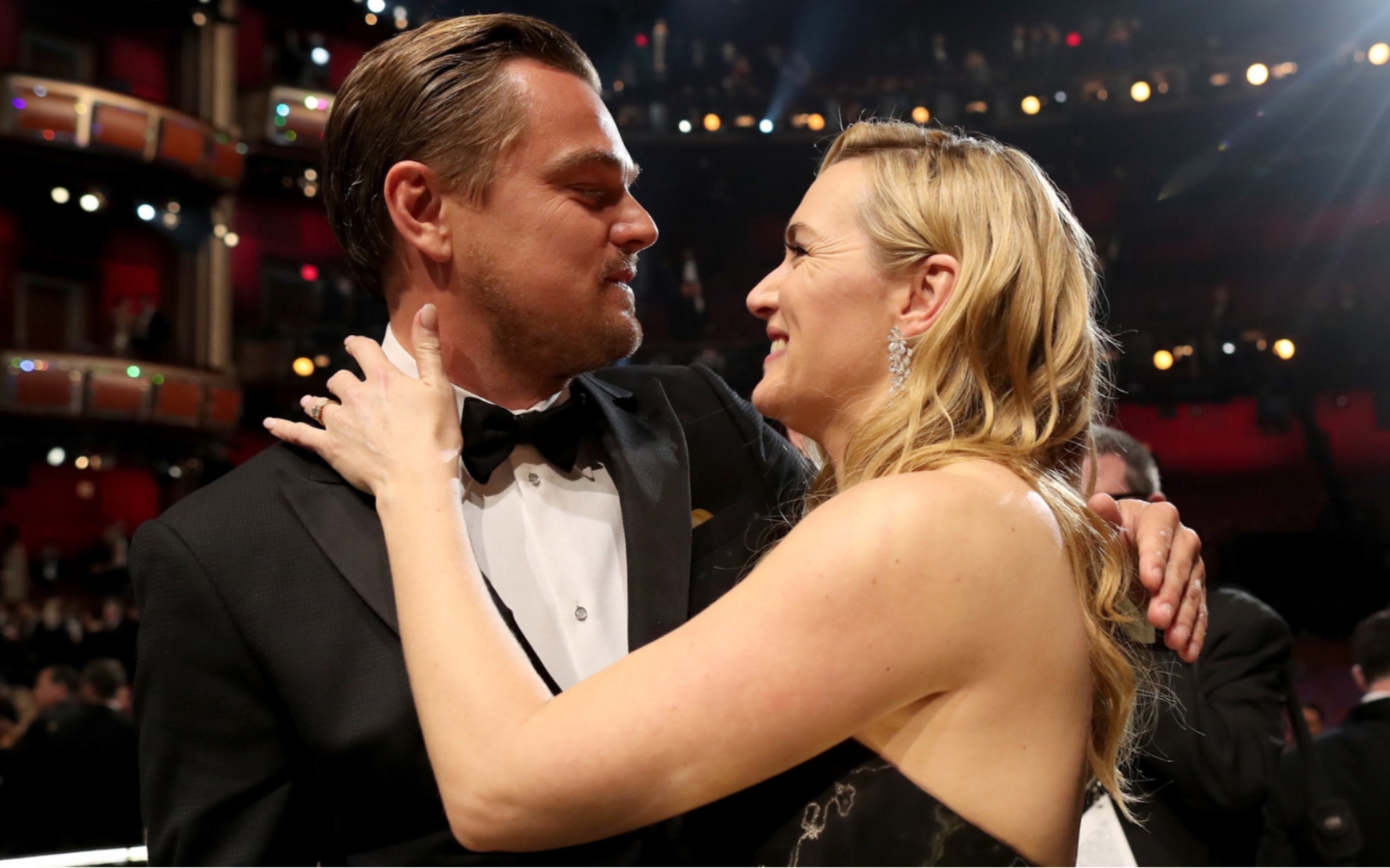 莱昂纳多和凯特奥斯卡帝后巅峰高燃见证时刻