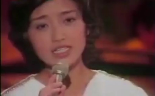 [图]【横须贺的故事】山口百恵 - 横須賀ストーリー 1976年