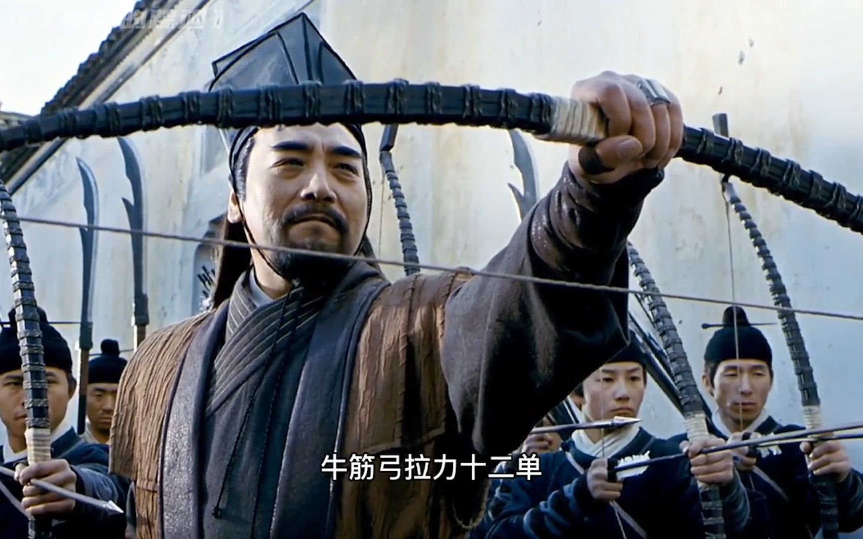 一群内行人拍武打片,竟让外行逮着骂,这不是侮辱人家双手剑圣么!