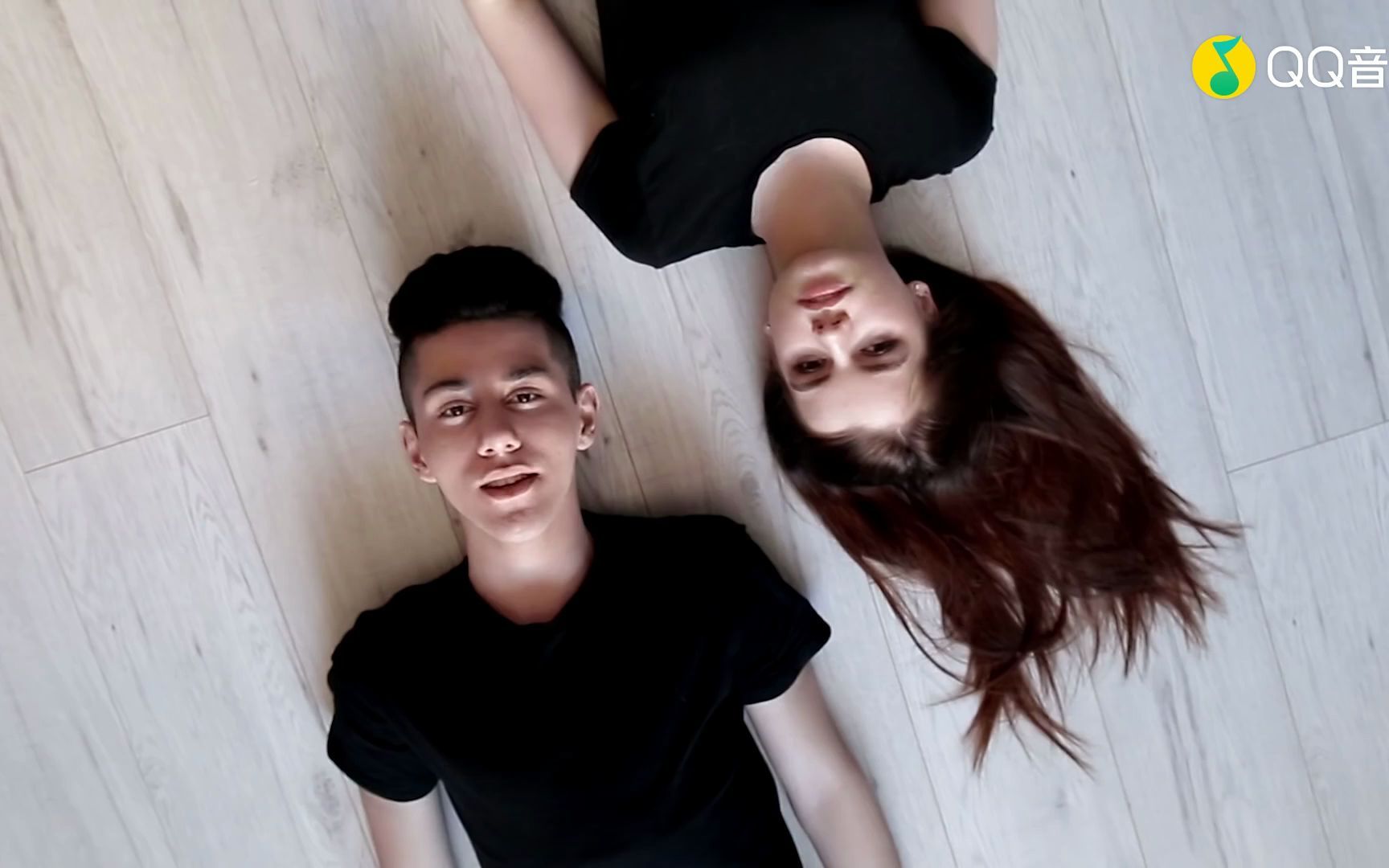 rauf & faik-Не(蓝光)