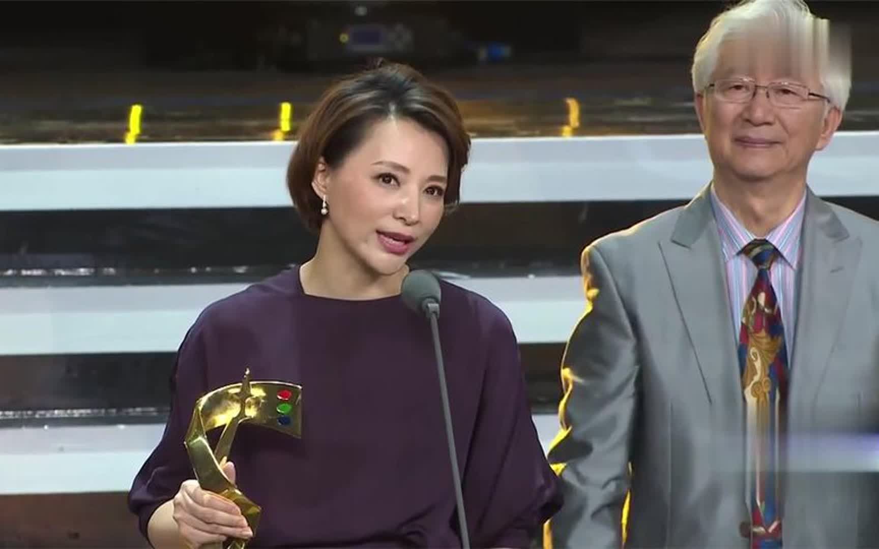 著名主持人董卿访谈合集!太有智慧了!