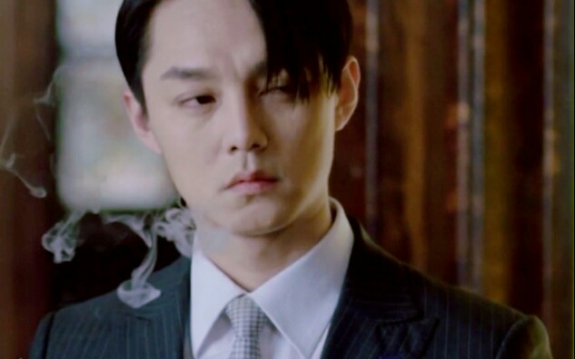 【真相是假】尹正×阚清子‖苏三省(斯文败类向) 望着你时,眼里有星辰