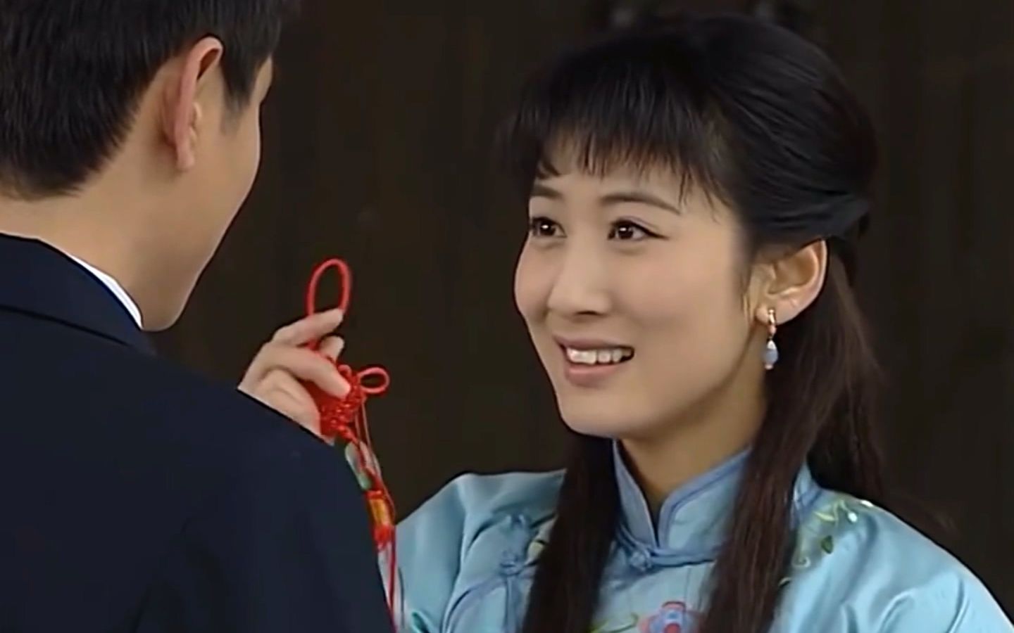 【主题曲】吴敏 - 情缘 - 电视剧《妈妈为我嫁》片头曲_哔哩哔哩 (゜