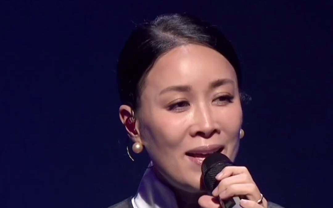 那英一首浓郁中国风的《青花瓷》超好听的翻唱