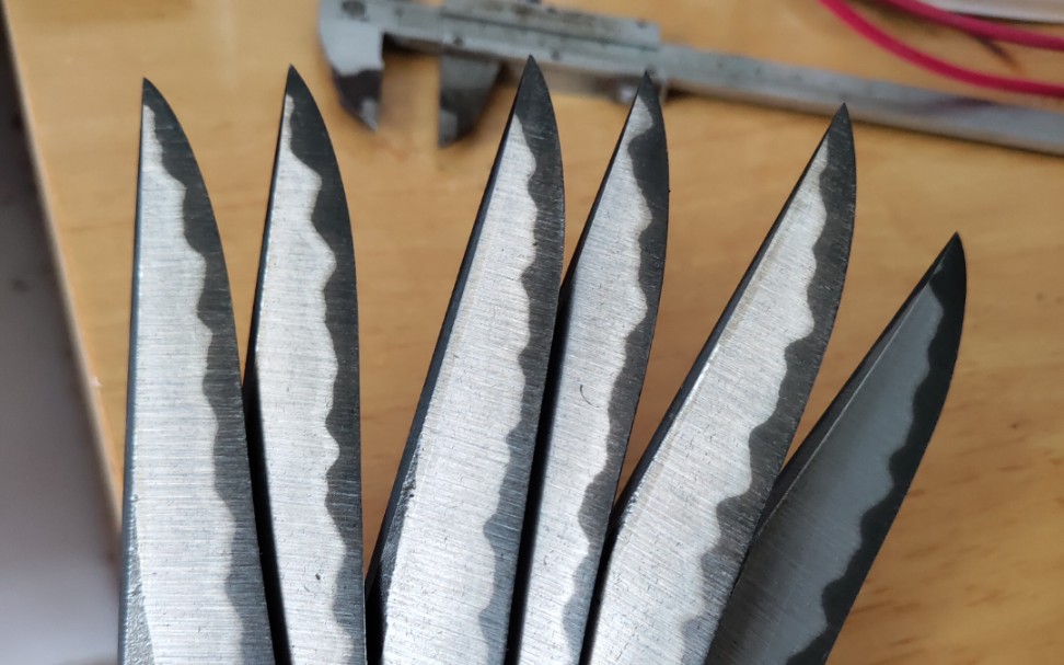 小博伊 三枚合夹钢博伊 雪花皮铁 刃钢01