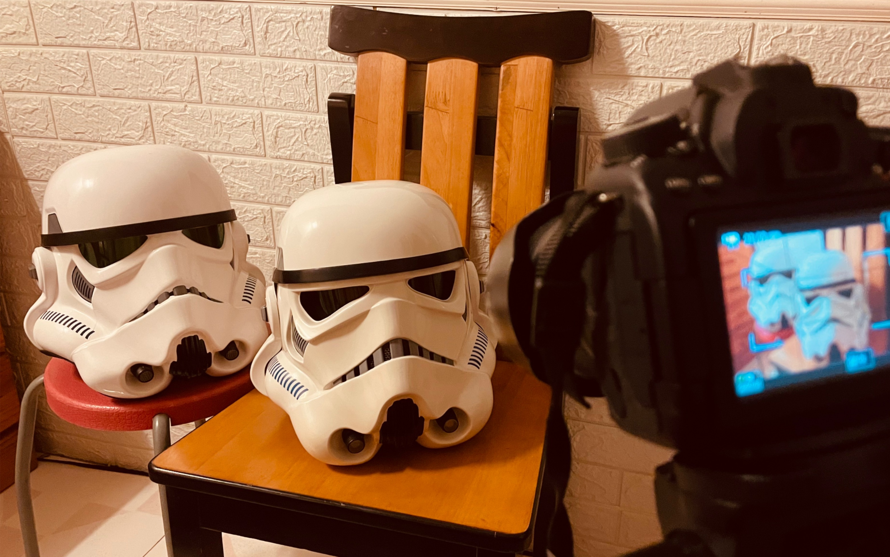 浅测评一下efx和anovos出的星球大战暴风兵头盔