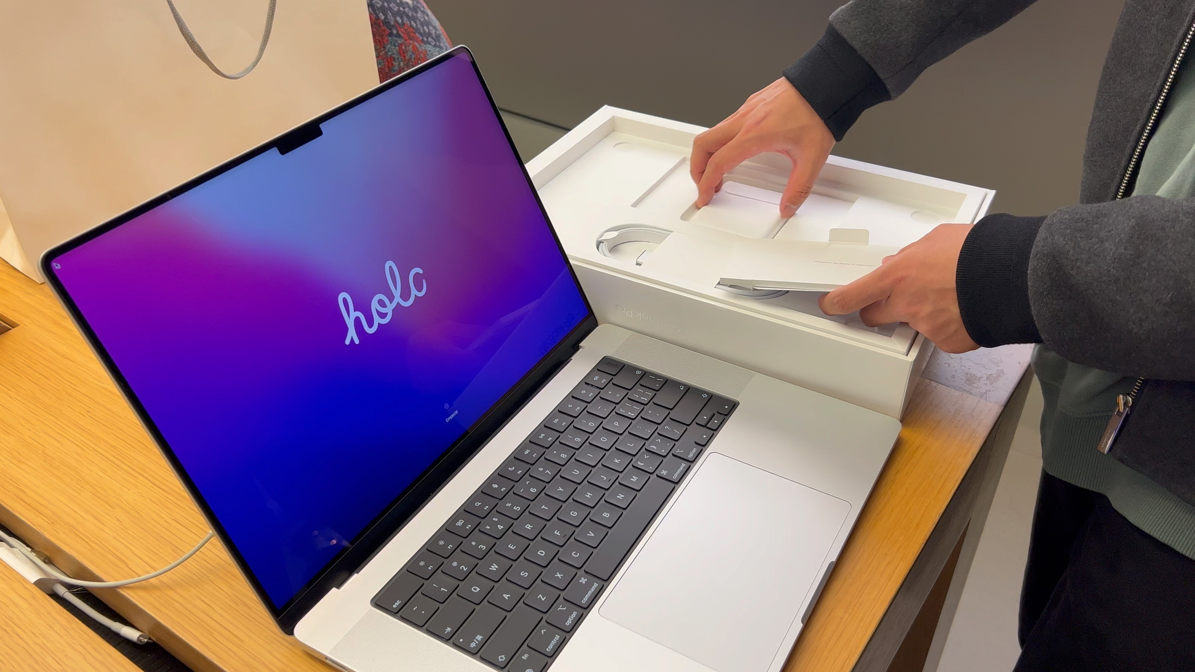 21款macbookpro16寸教育优惠到店购买现场开箱