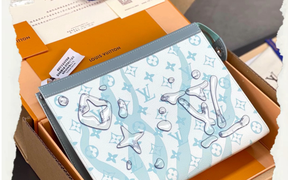 推荐高仿lv路易威登m22763蓝色!pochette voyage 中号手拿包