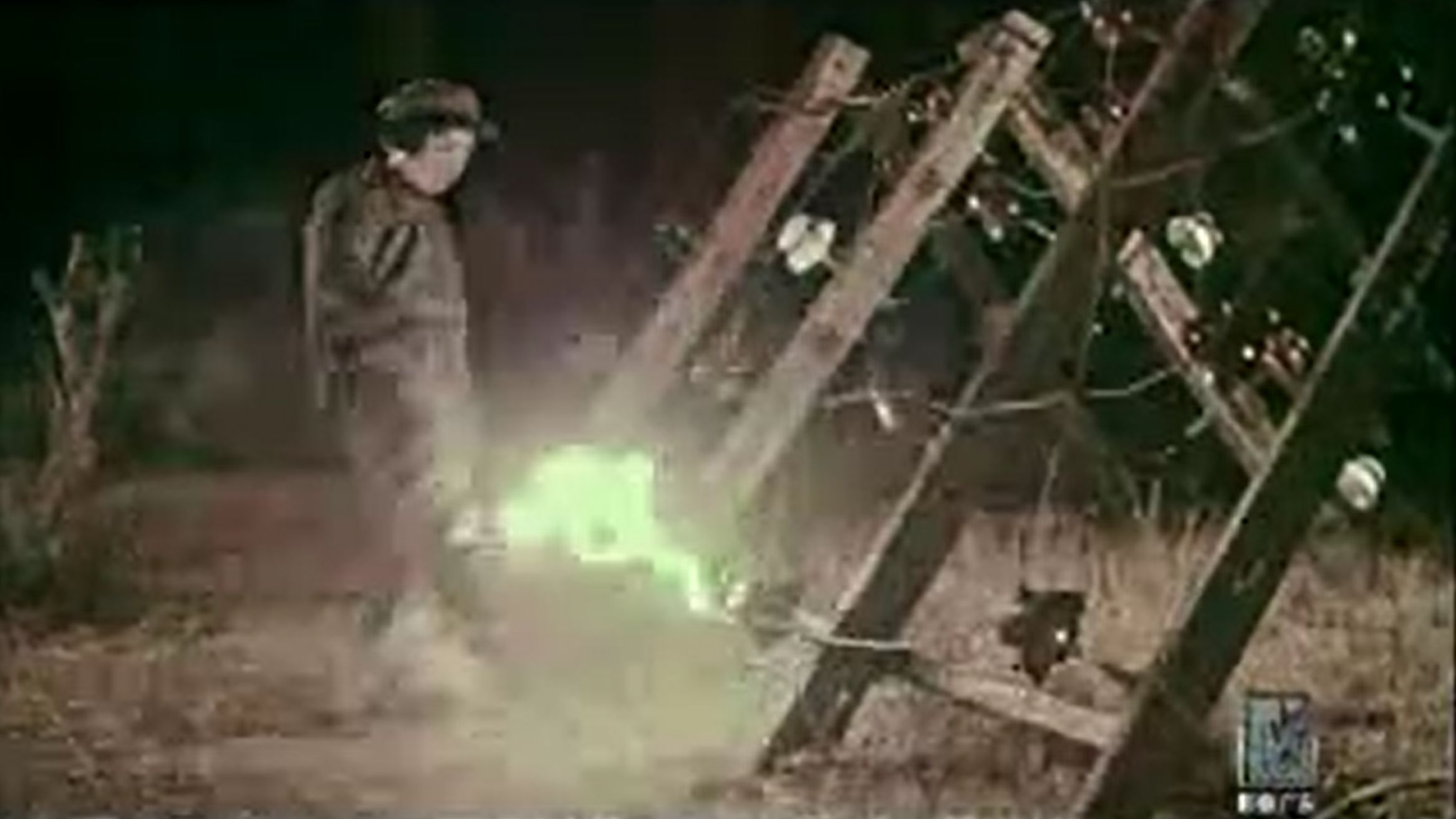 “三八”带电作业班（珠影1972）12分钟调色重制版+采访