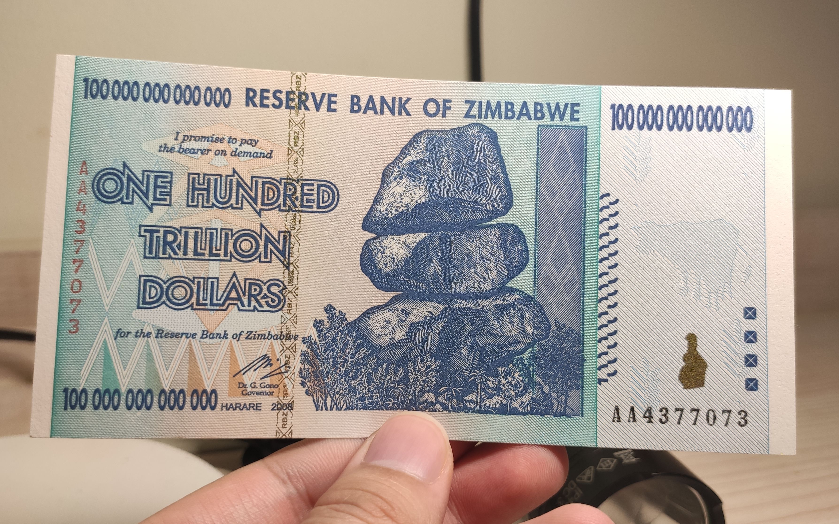 津巴布韦币等于图片