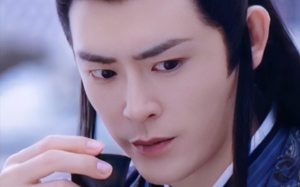 天选古人李欣泽!黑发的重光长老,依旧貌美!