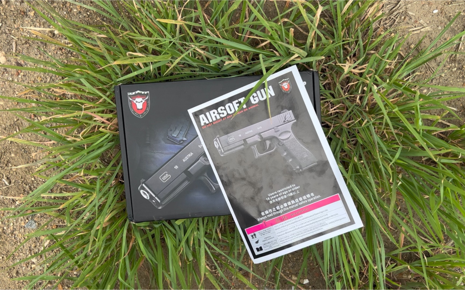 也是全款拿下 经典玩具牛头格洛克 收到手之后给大家开箱测评一下