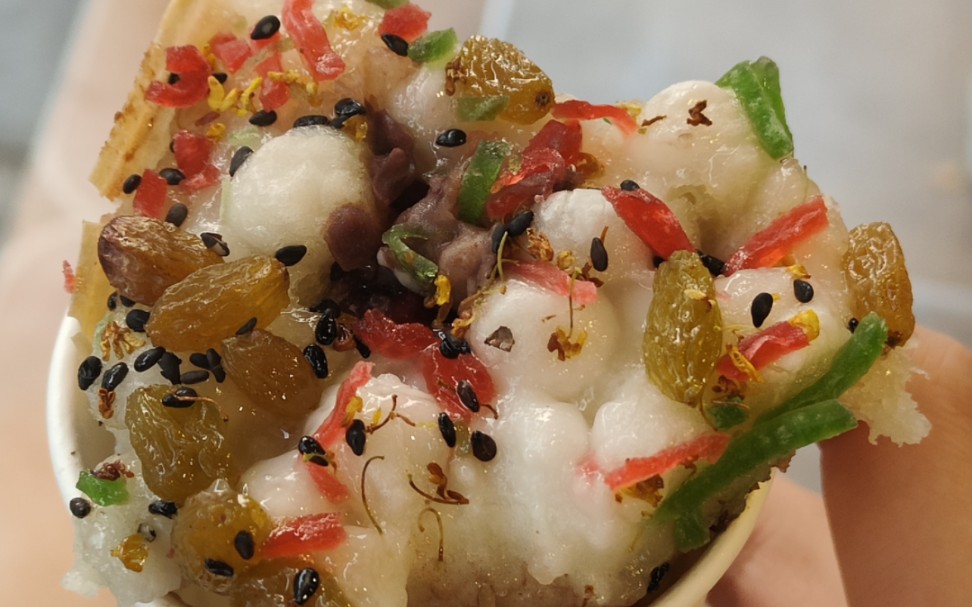 冬天就要吃热乎乎的梅花糕!