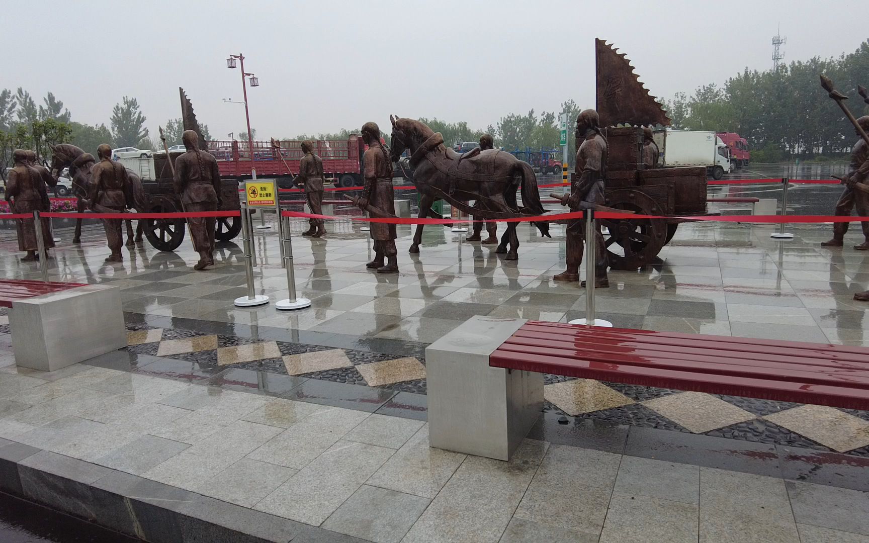 [图]大雨中从山西临汾到太原|雨中尧庙，老家在何处，洪洞大槐树下老鸹窝