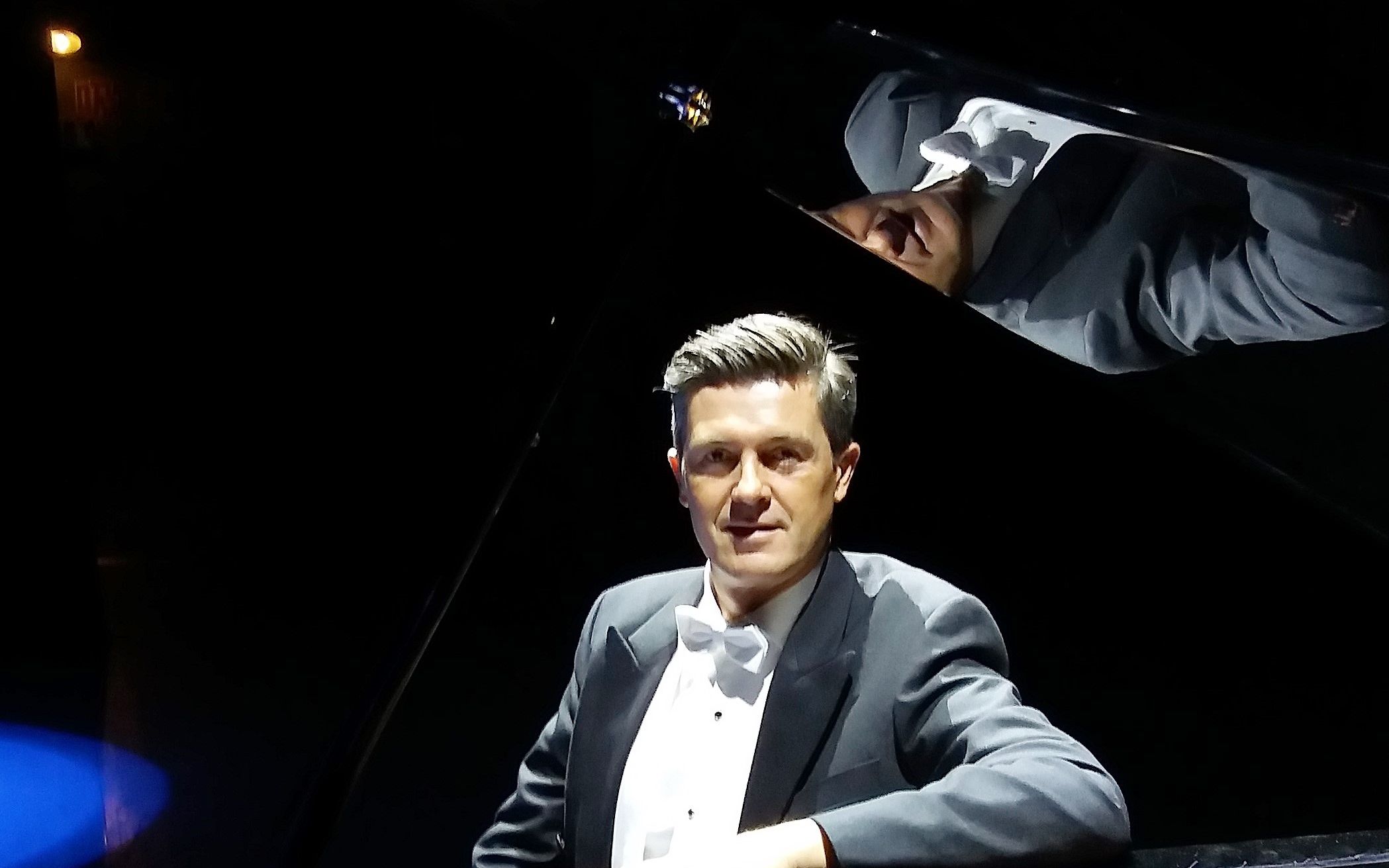 斯坦威全球代言钢琴家本·罗尔斯为中国人开的小小音乐会_哔哩哔哩