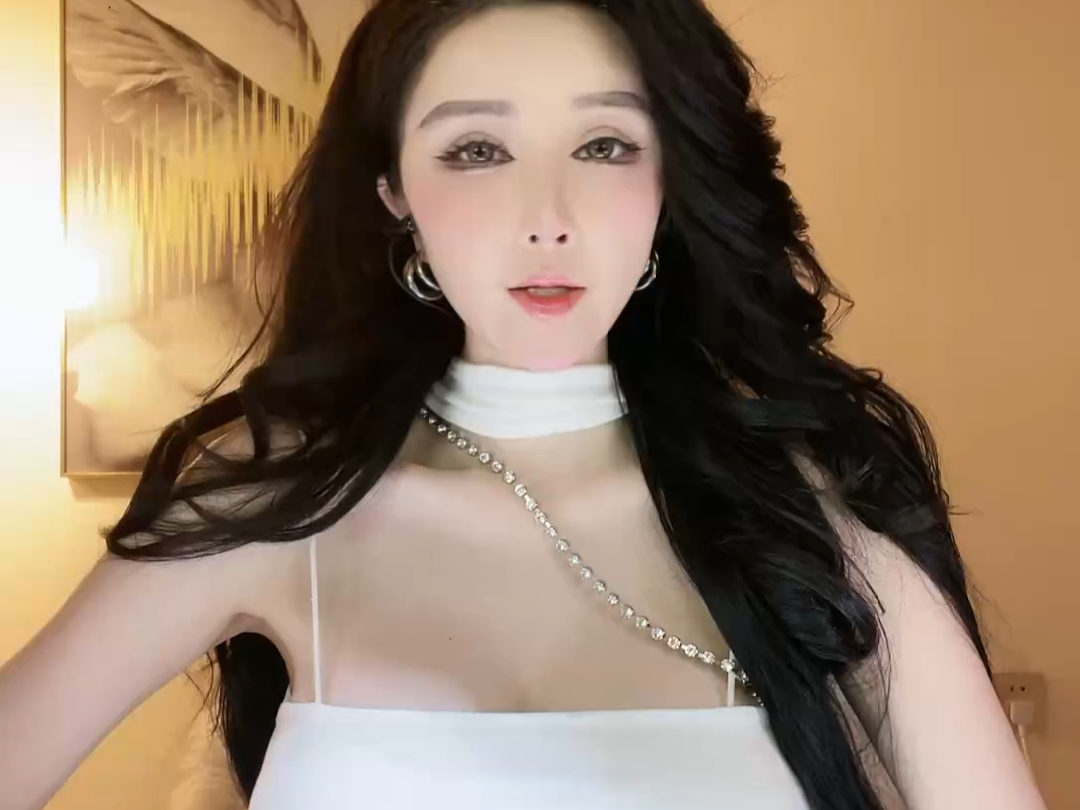 米亚_2024年4月9日15时5分21秒_蓝光-1