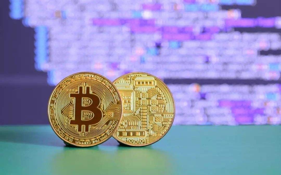 比特币深蹲起跳,山寨币中致富代码强列看好atom