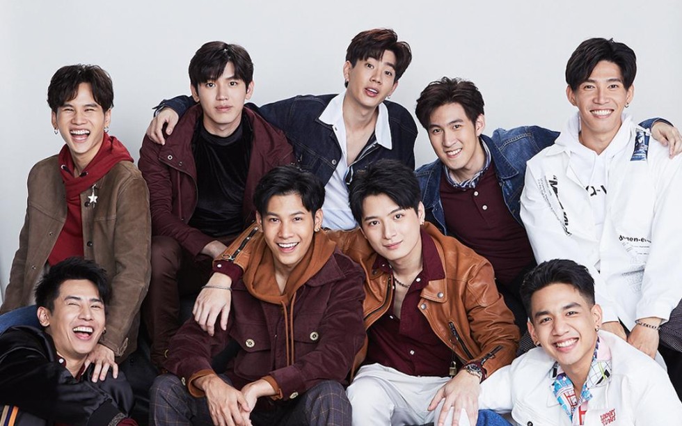 《一年生s》singtokrist oaujunfiat guynamon new off gunsmile为线