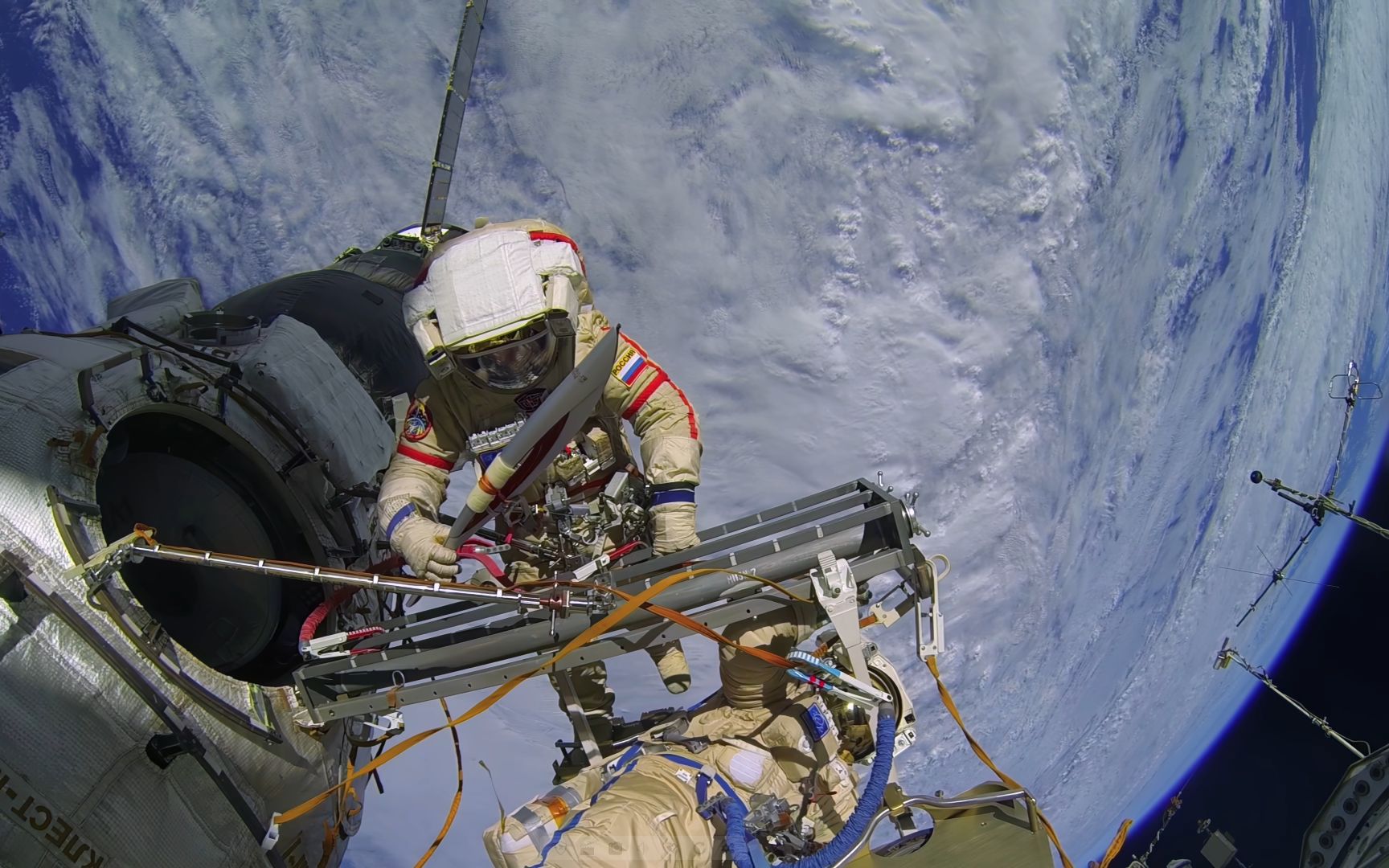 俄罗斯宇航员,国际空间站外行走