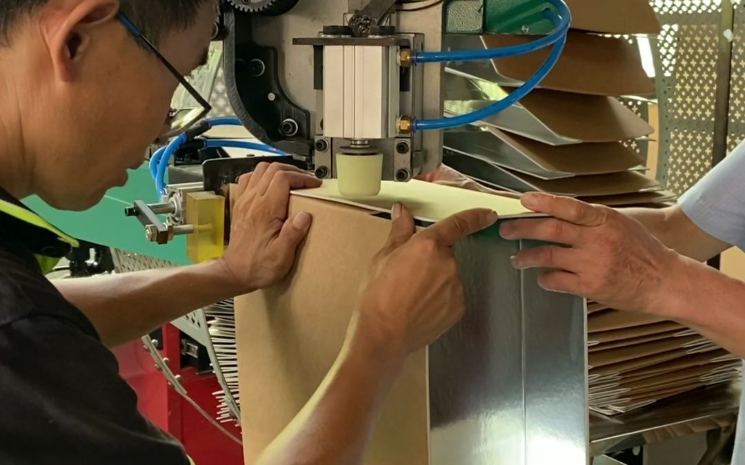 生鲜铝箔保温纸箱定制生产厂家