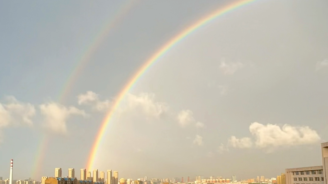 [图]风雨后，见彩虹。