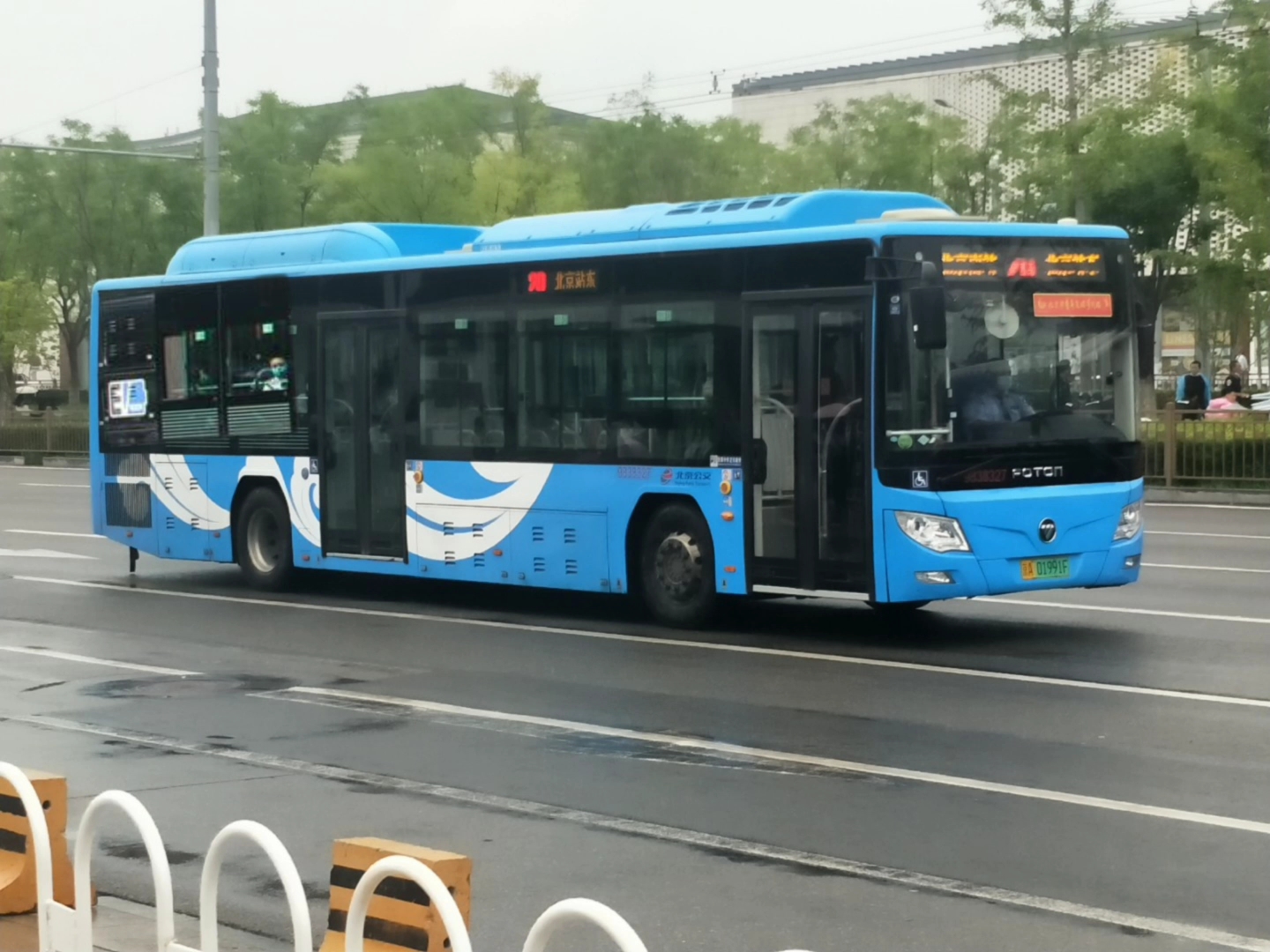 我为集团造车:北京公交20路bj6123evca-57