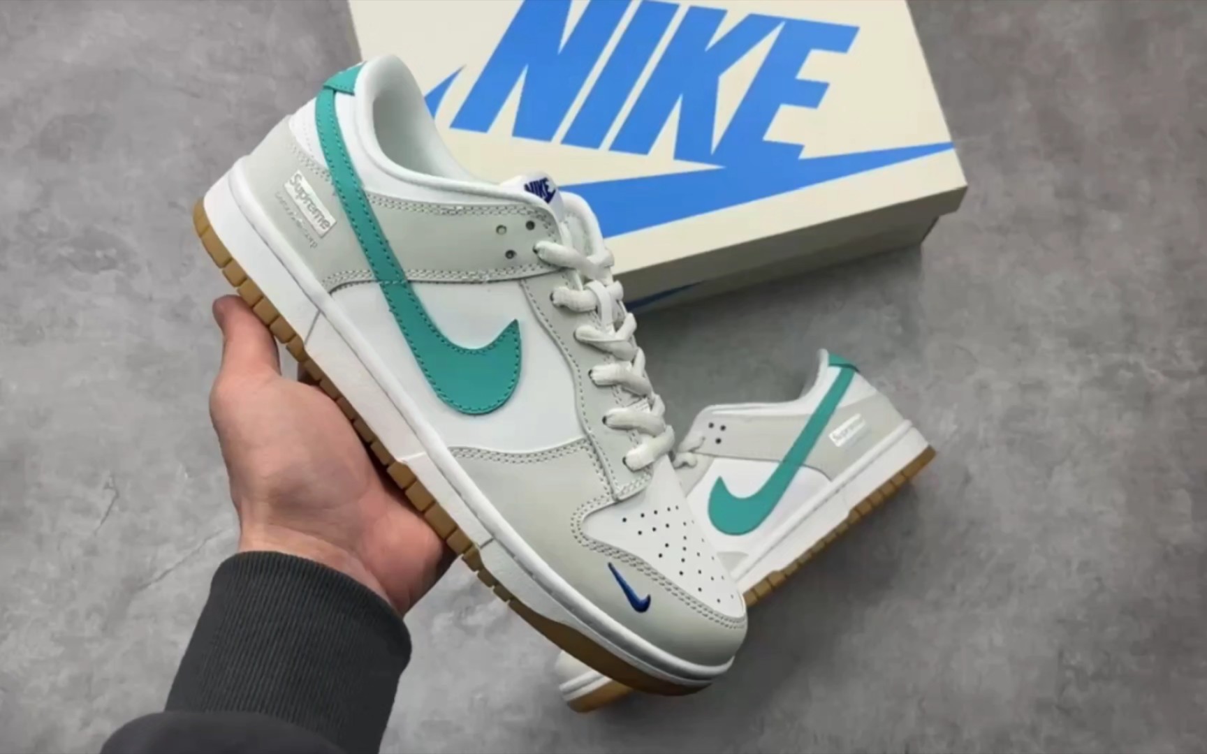 12 04nike sb dunk lowsupreme联名