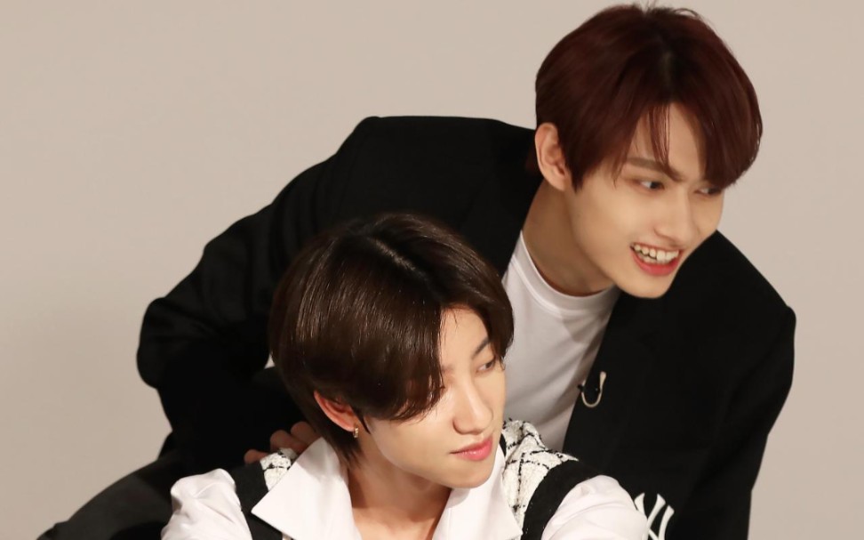 文俊辉徐明浩 B站