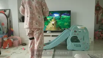 被困在家的老妈，终于放下成见，拿起Joy-Con