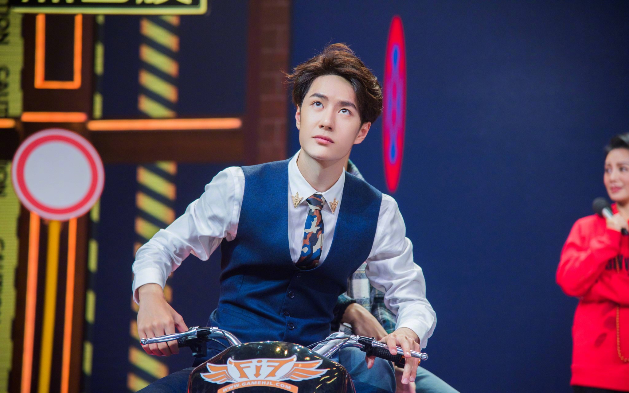 王一博【天天向上】哥哥们喜欢逗弟弟