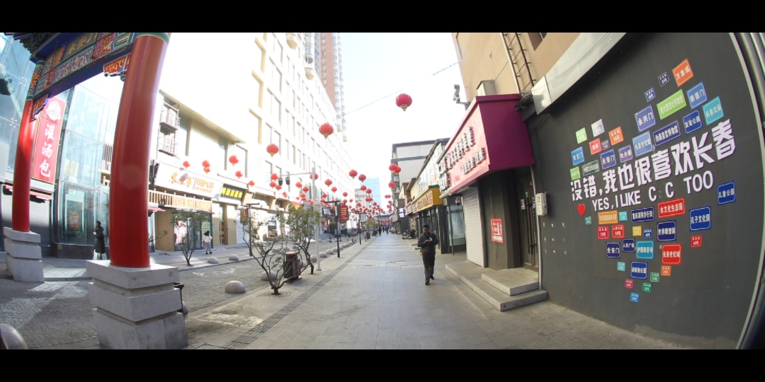 长春西安大路和迎宾路,人民广场到大房身机场,我记得十多年前我在大房