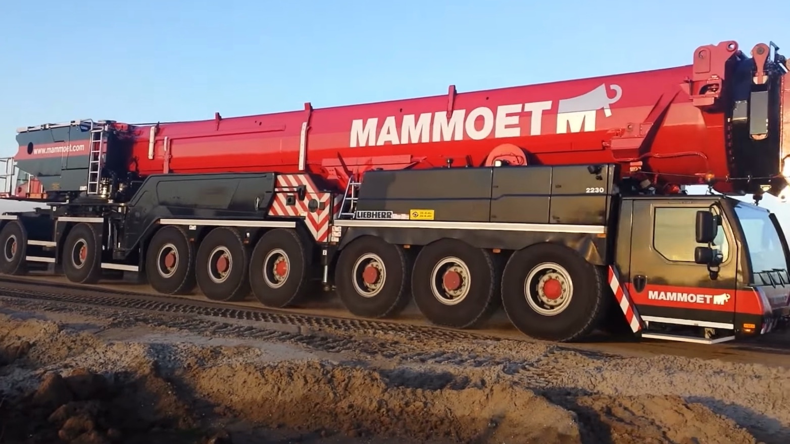 ltm1750 mammoet painting