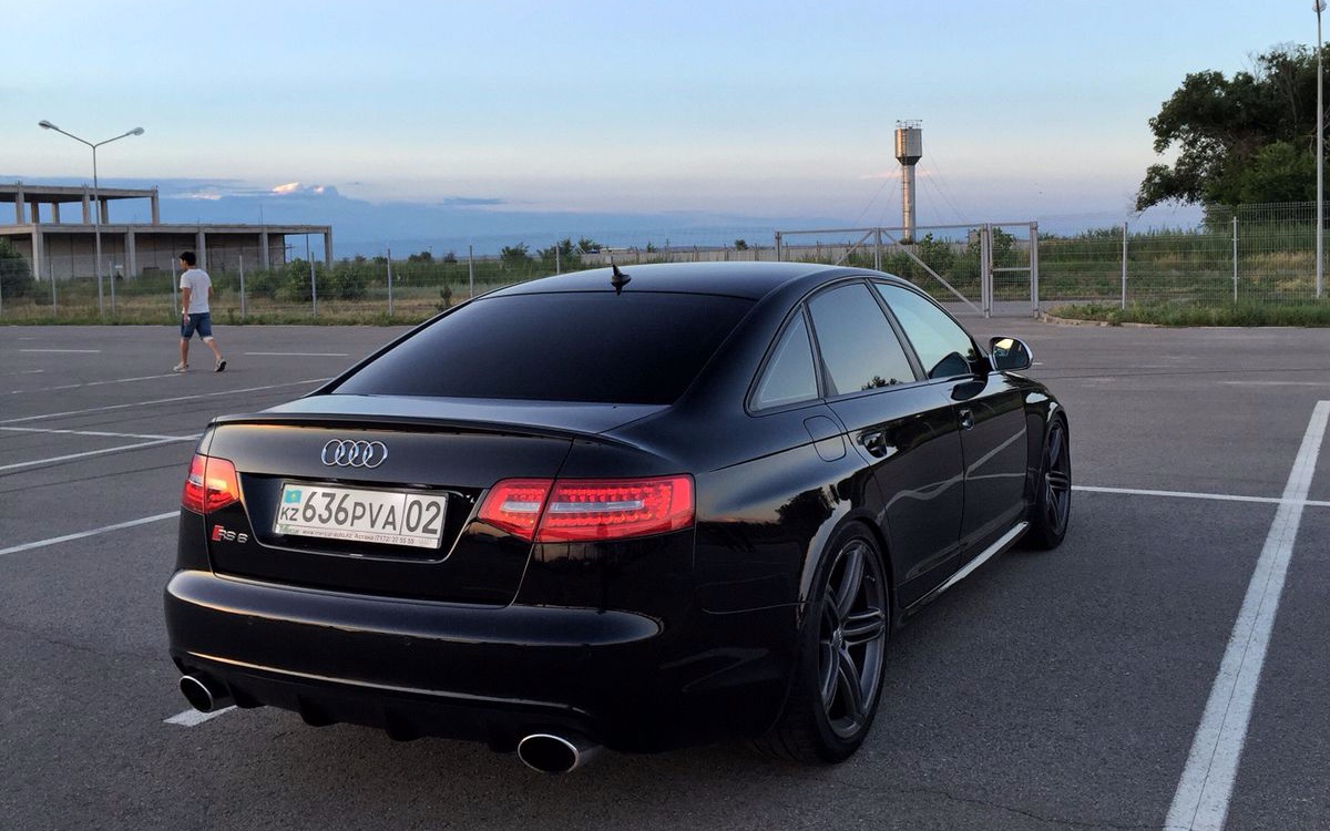 奥迪rs6 c6升级hms中后段排气效果展示_哔哩哔哩 (゜-゜)つロ 干杯