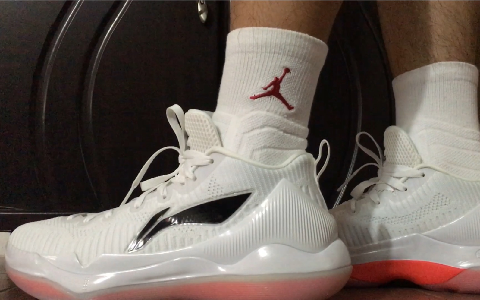 驭帅11球员版上脚以及缓震型变