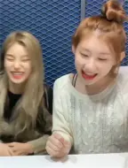 【itzy】领子真的有那么香吗？