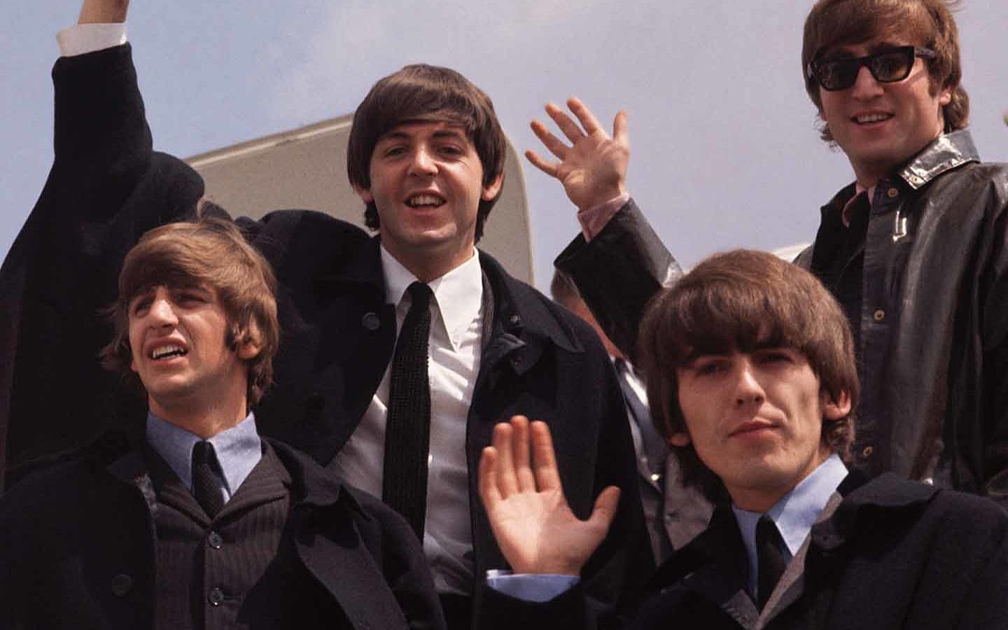 thebeatlessomething披头士