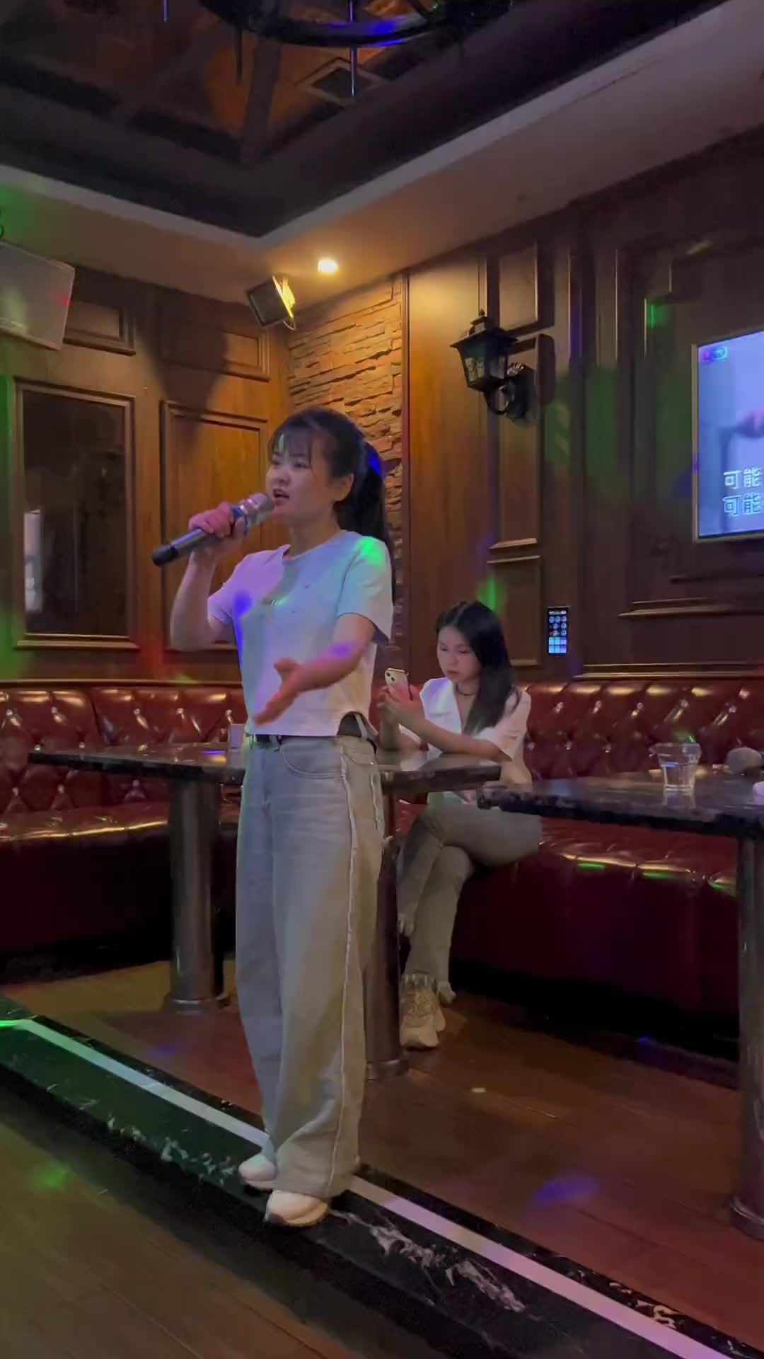 真人真唱ktv正确打开方式可能