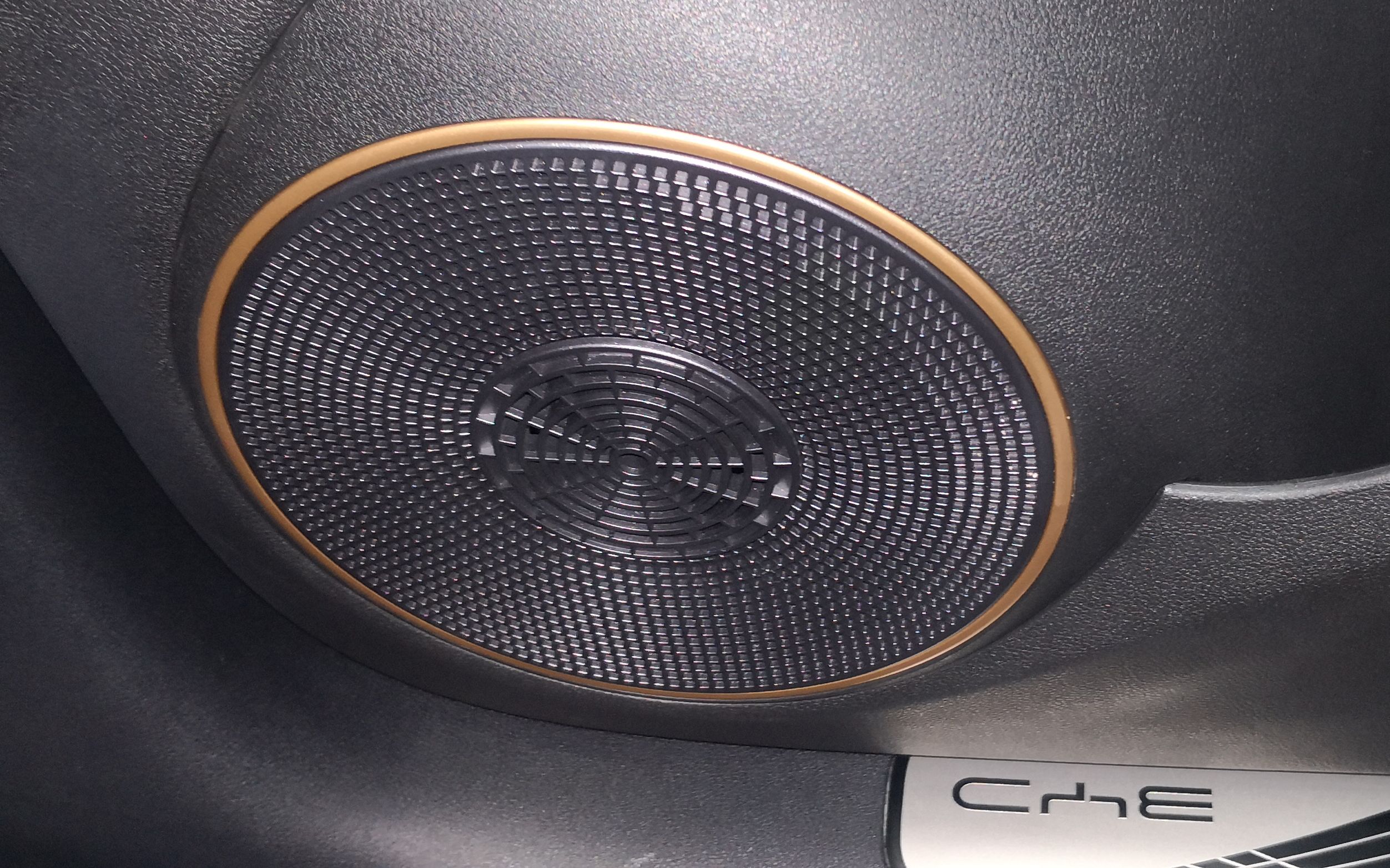 【云视听】byd护卫舰07丹拿音响的超低音表现