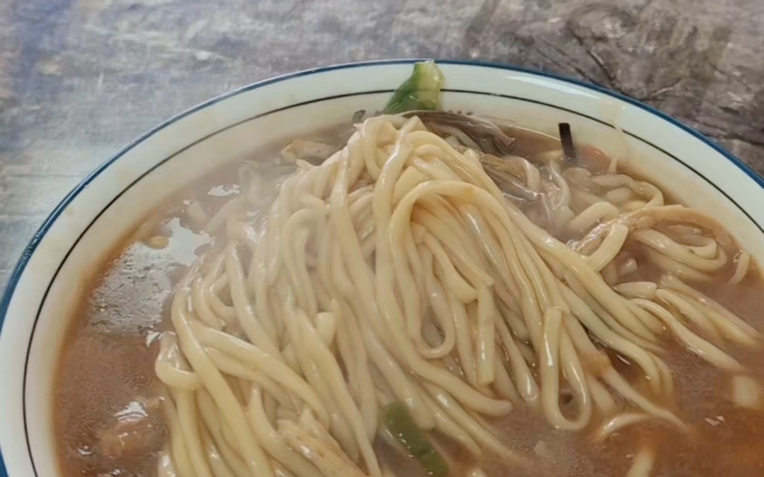 【开心干饭】洛阳栾川肉丝面