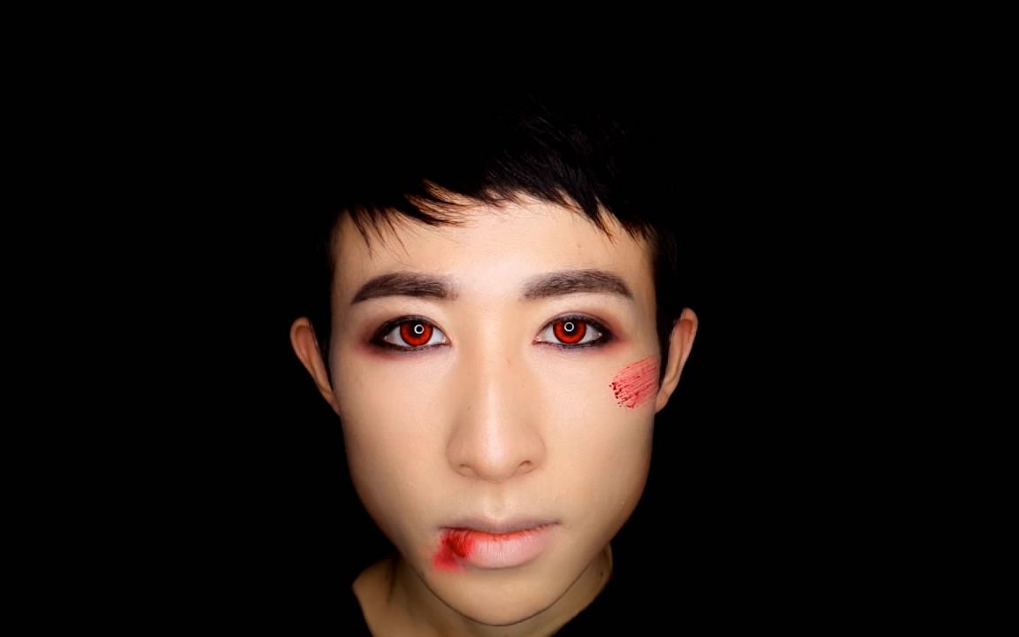 嫌妆容太平淡 没关系~ 今天来撸一个暗黑系哥特妆