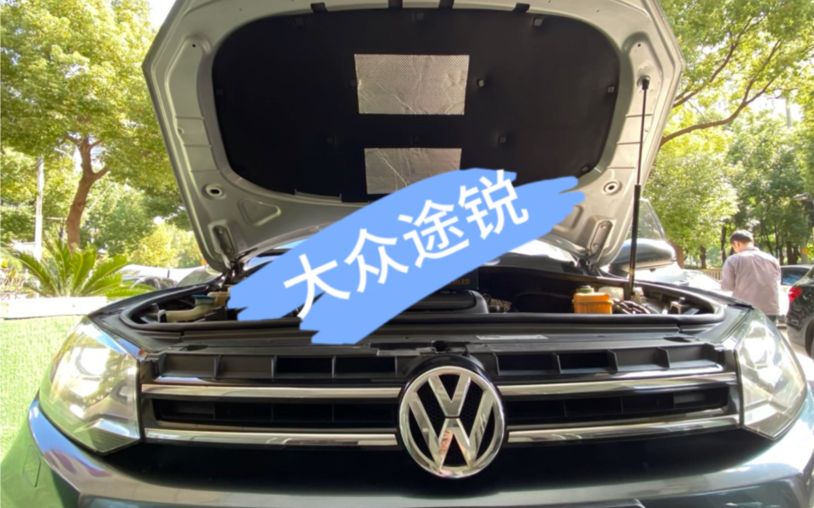 扬州大众途锐大灯改装升级超视界天眼pro直射式led透镜,灯光效果轻松