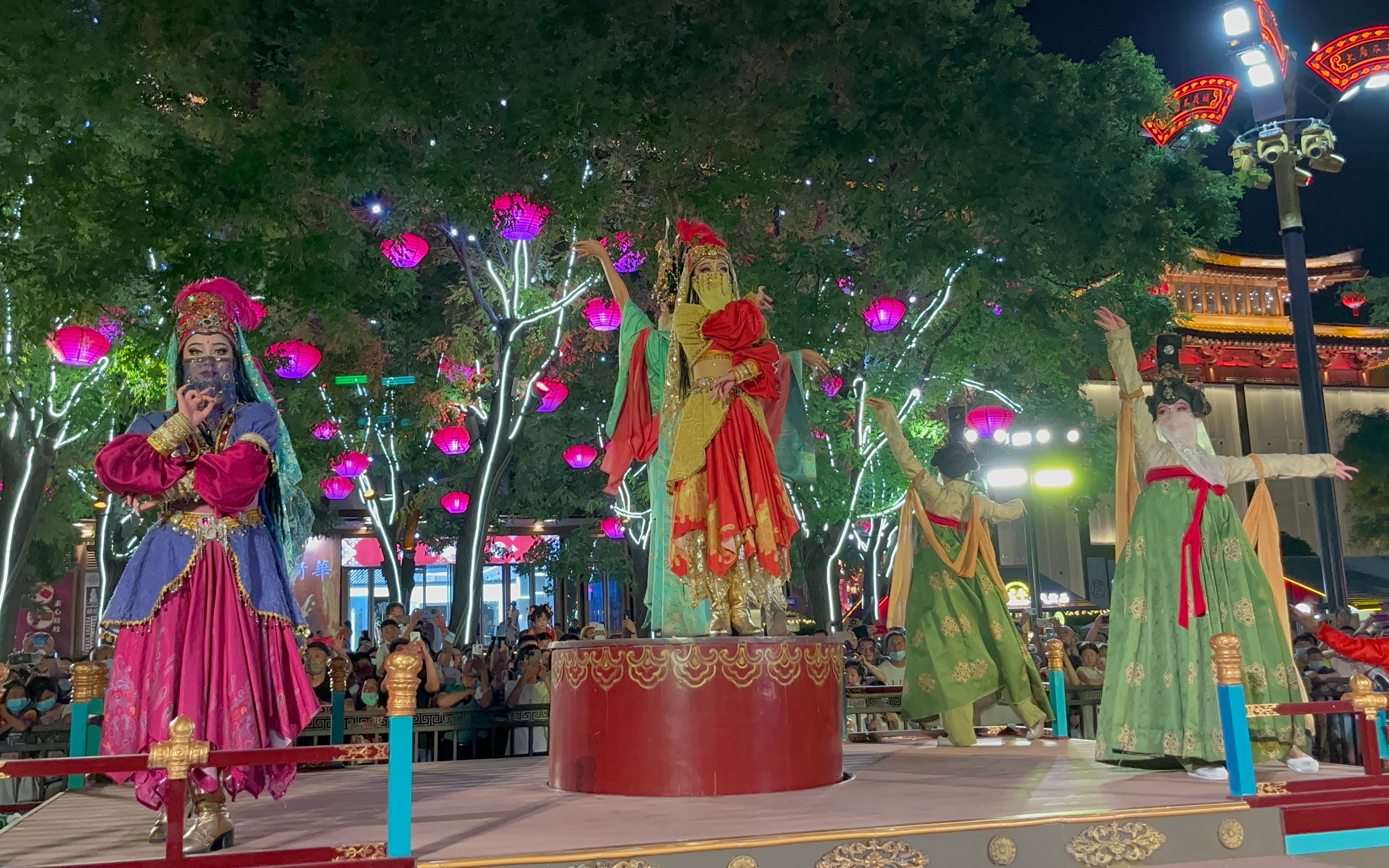 大唐不夜城《花车斗彩》 视频支持杜比视界