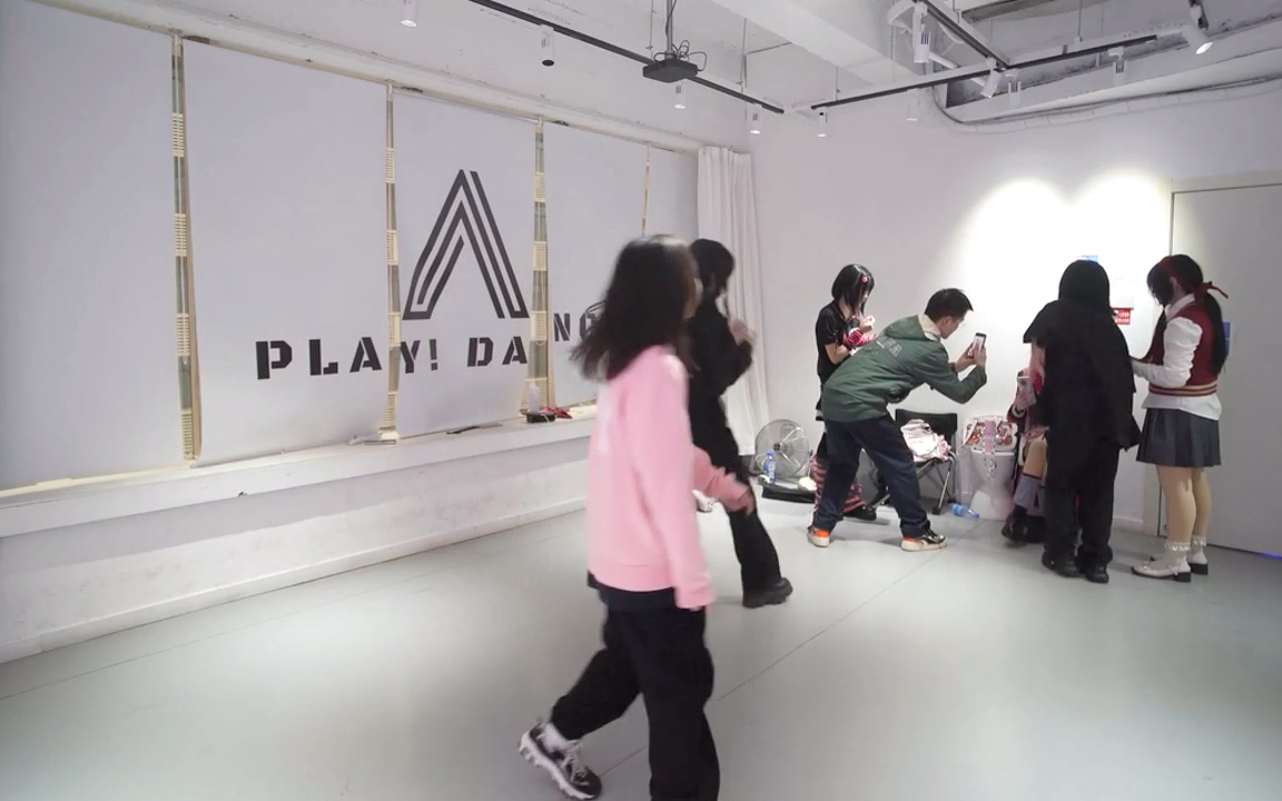 我要学跳舞:1一般不会随便跳除非真的忍不住啊twiceblackpink华莎exo